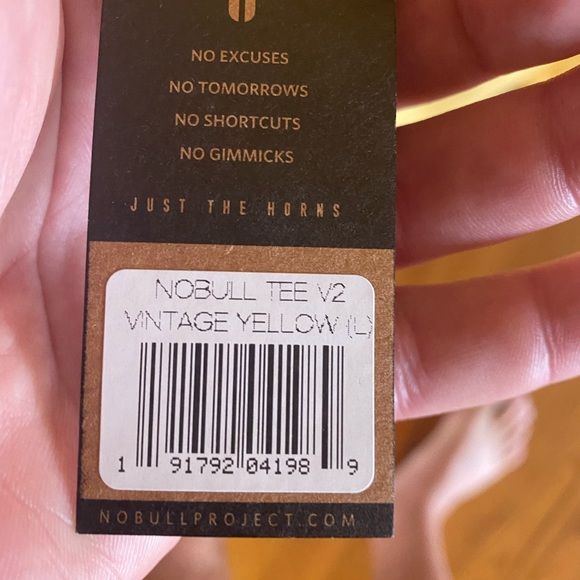 NoBull Tee NWT Yellow Size Large - Picture 5 of 5